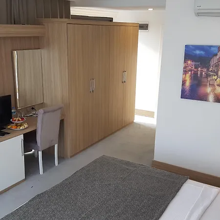 Ozyigit Szálloda 3*